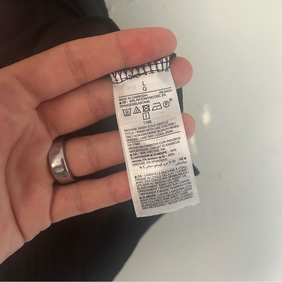 🦋 Old Navy Black Tie-Sleeve Short Sleeve Top Casual Neutral Comfy Stretch Large - Picture 4 of 7